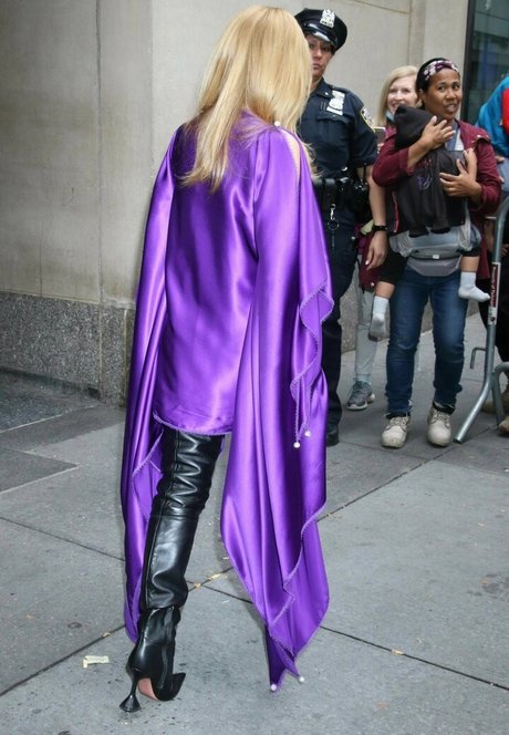 Kylie Minogue top model photo