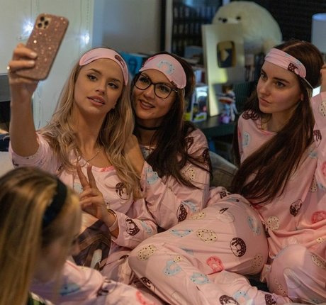 Loserfruit star porn image