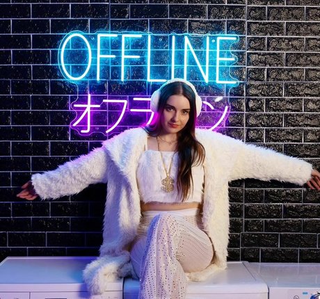 Loserfruit star pornographic pictures