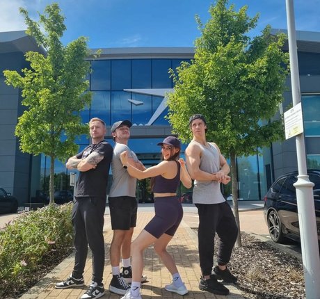 Loserfruit sex pornstar galleries