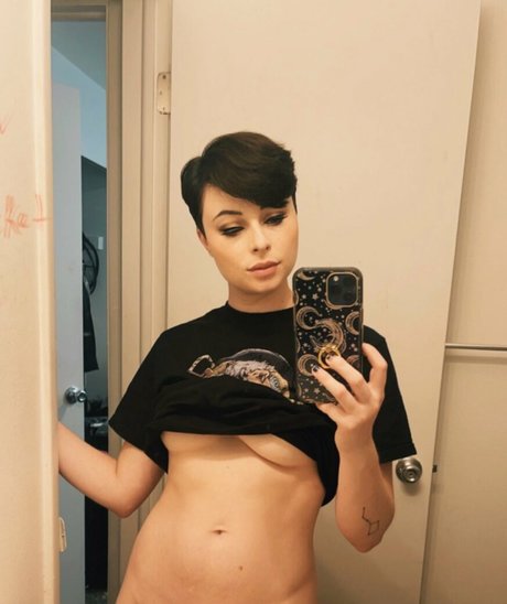 Harlihero top model pic