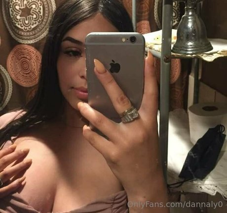 Anna Castillo naked star pictures