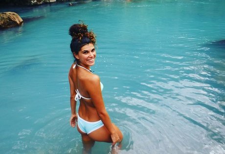 Ariadna Hafez model exclusive galleries