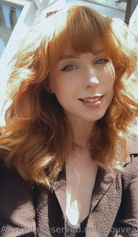 missnouveaux model best pics