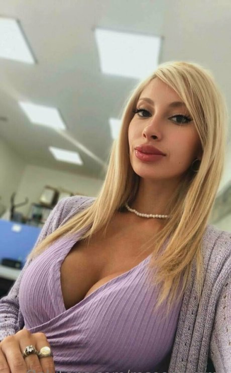 big tits goth onlyfans free sexy picture