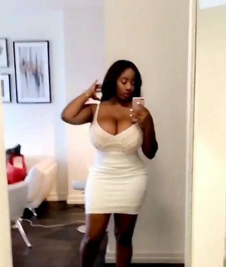 jacking uneek nude actress photos