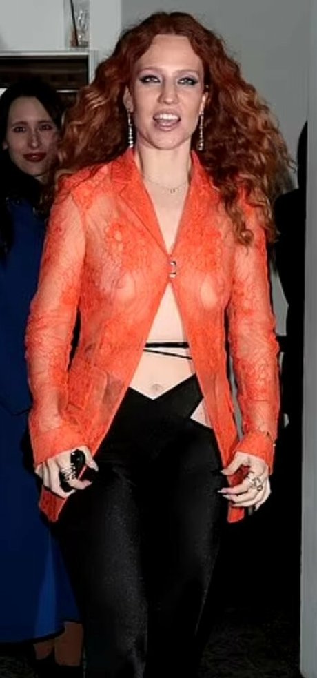 Jess Glynne pornstar perfect img