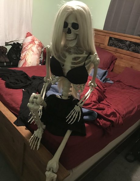 deviouslilwolf high quality model photos