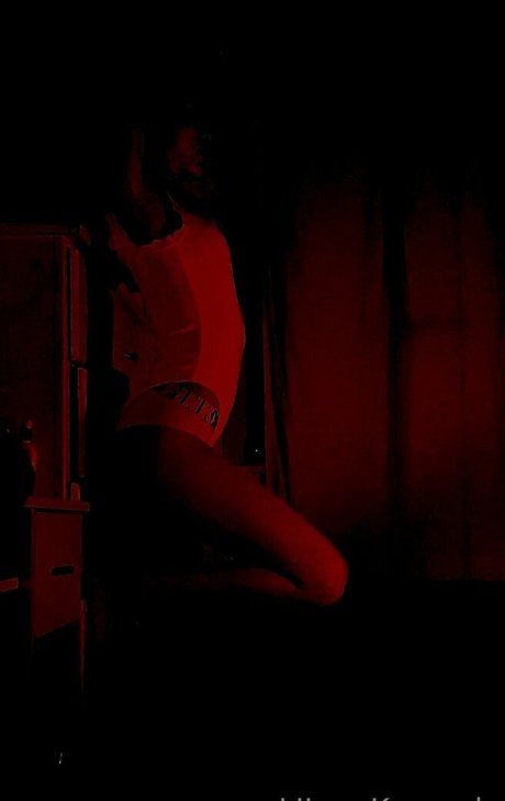 valencia dabratt hot model images