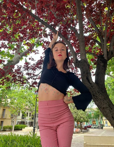 lamamifertil adult actress archive