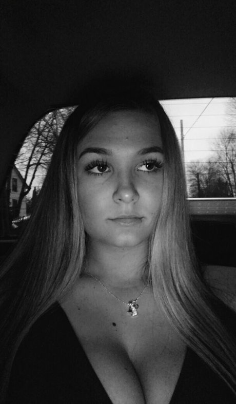 Jackie D sexy model pics