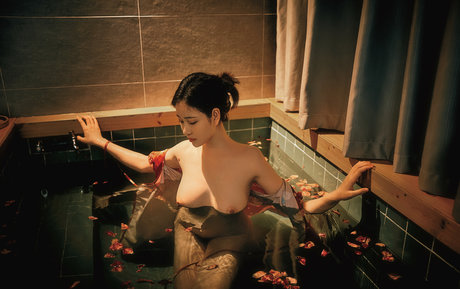 petite slut onlyfans hd images