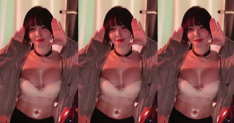 yoon froggy porn actress pic