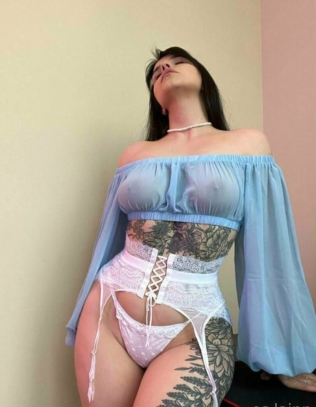 es lainn model nudes galleries