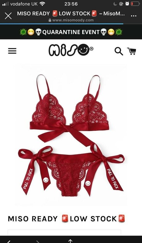 minziwild sexy actress galleries