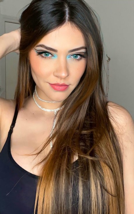 Loud Mii top actress pic