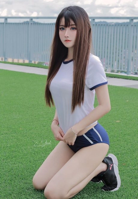 Arisa Cosplay model pretty photo