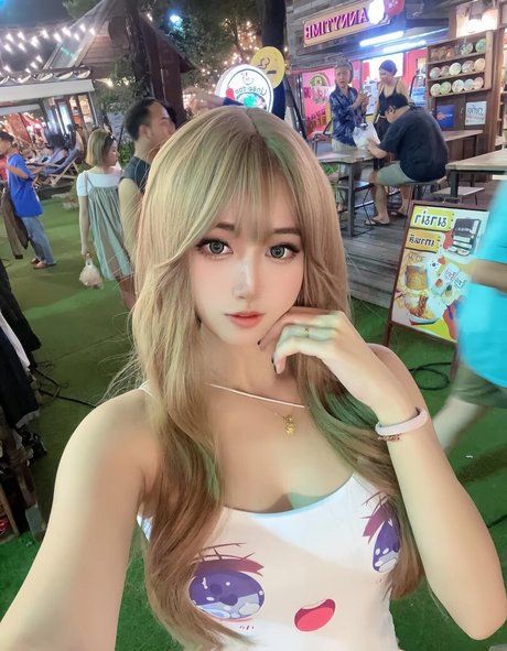 Arisa Cosplay sexy actress pics