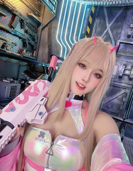 Arisa Cosplay model exclusive images