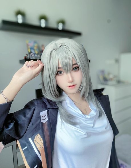 Arisa Cosplay pornstar nude gallery