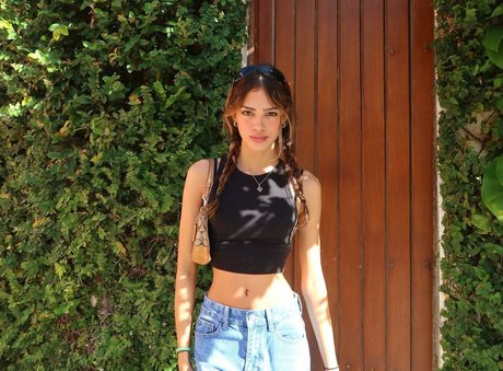 nottrebeca_ model exclusive image