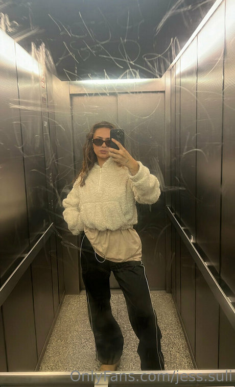 Jessica Sulikowski exclusive star galleries