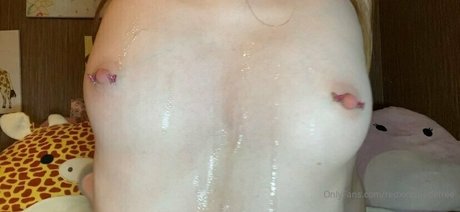 redxxxsuedefree model free photo