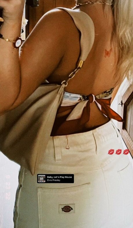 Amelia Eve Gibson pornographic actress img