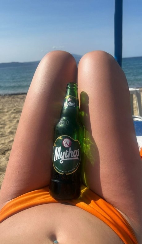 Amelia Eve Gibson pornstar nude images