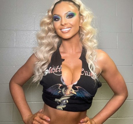 Danni Ellexo model pornographic archive