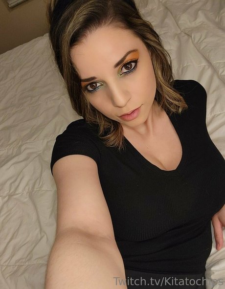 kitatochips top model img