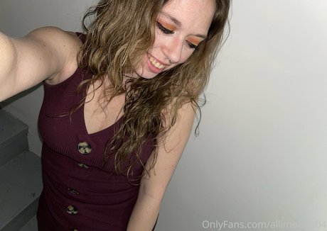 allimoona04 xxx actress picture