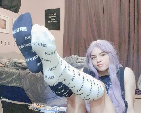 achilles heelz exclusive actress galleries