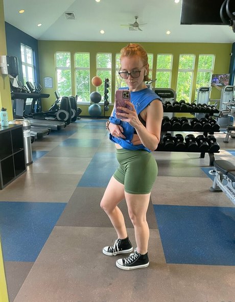 sunnybabe22 model hot galleries