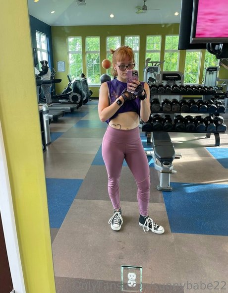 sunnybabe22 exclusive pornstar images