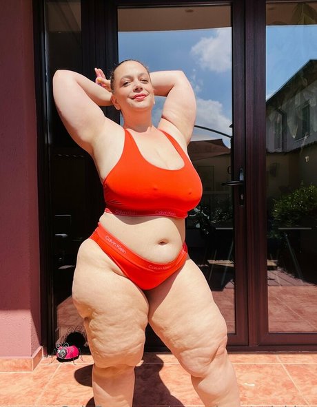 sweetheartmiabbw beautiful actress pic