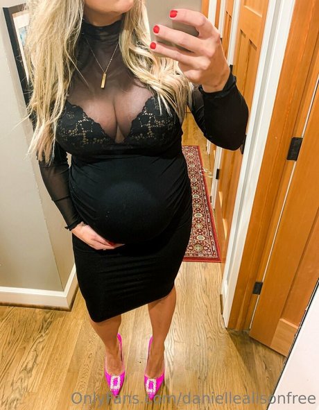 danielle alison_ hd model gallery