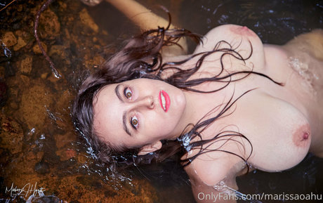 marissaoahu model naked img