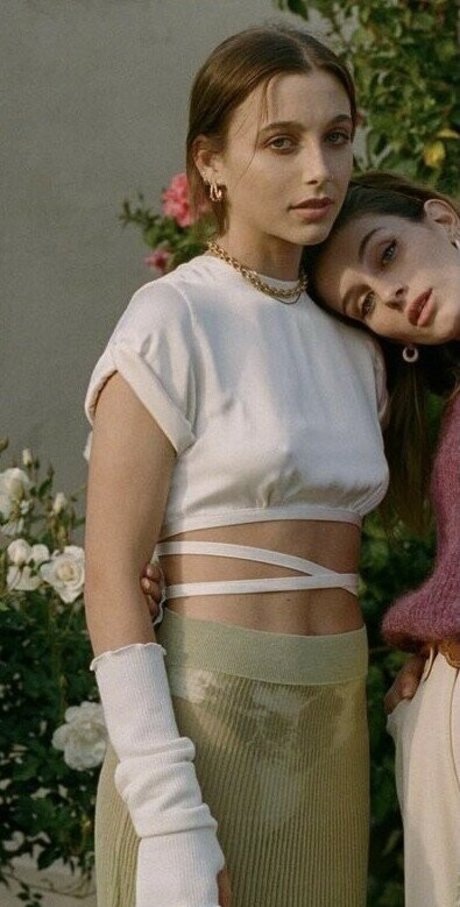 Emma Chamberlain pornstar nudes pic