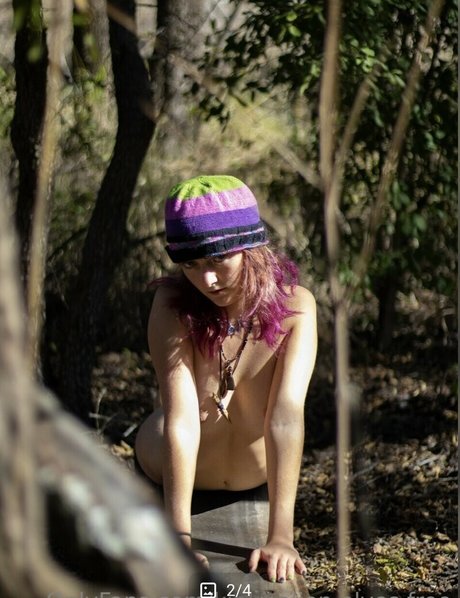 Jaime Bowring naked model img