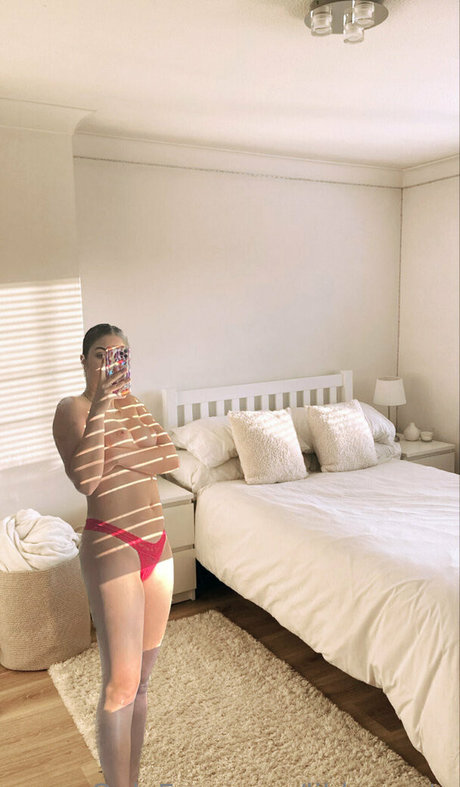 libbyposts beautiful model pic