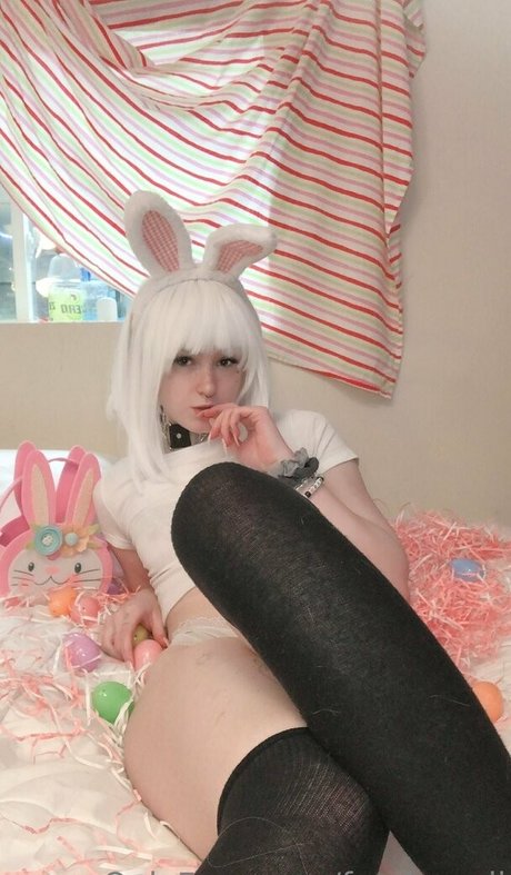 freebunnii star nude picture
