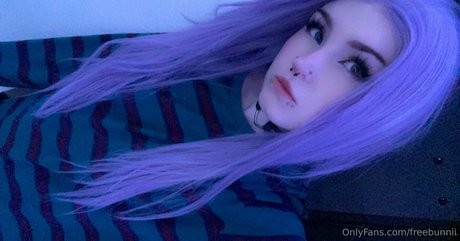 freebunnii exclusive star pic