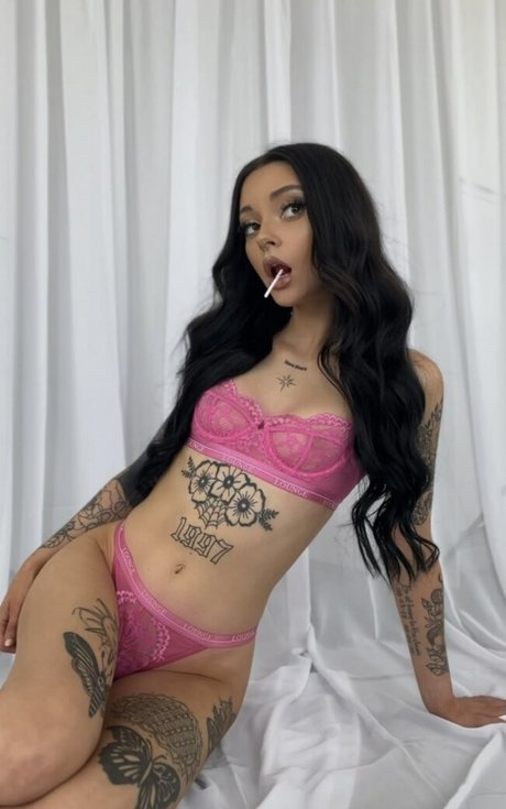 Amelciasiri pornstar pretty pics