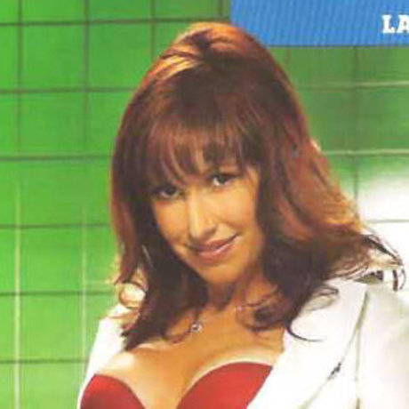 Kari Byron model best pics