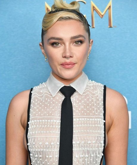 Florence Pugh model high quality archive