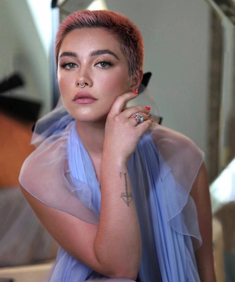 Florence Pugh pornstar free galleries