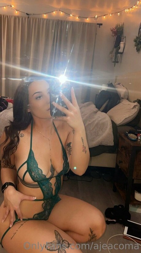 Ajeacoma pornstar erotic photo