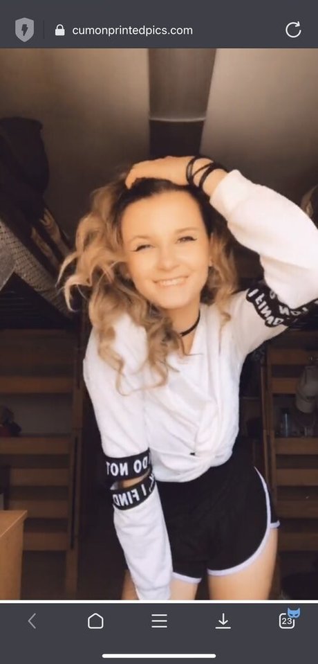 izassassin star xxx galleries