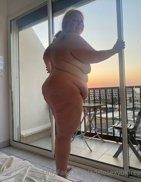 adelesexyukfree model hot pictures